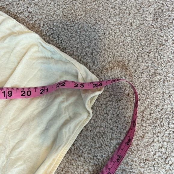 VICTORIAS Secret Women’s Cream Cover Up Size XS - Picture 6 of 8